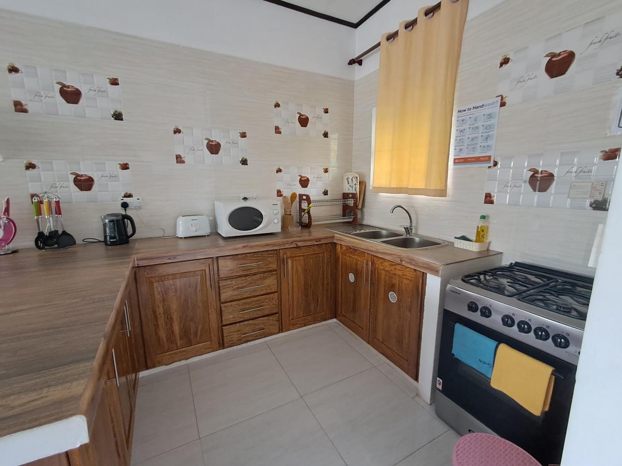 Gigi'S Self Catering Apartment Port Glaud Ngoại thất bức ảnh